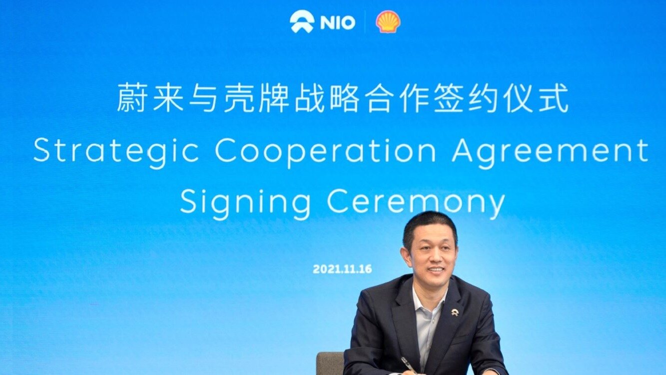 Китайская компания NIO и Shell будут вместе строить станции по быстрой замене батарей электрокаров