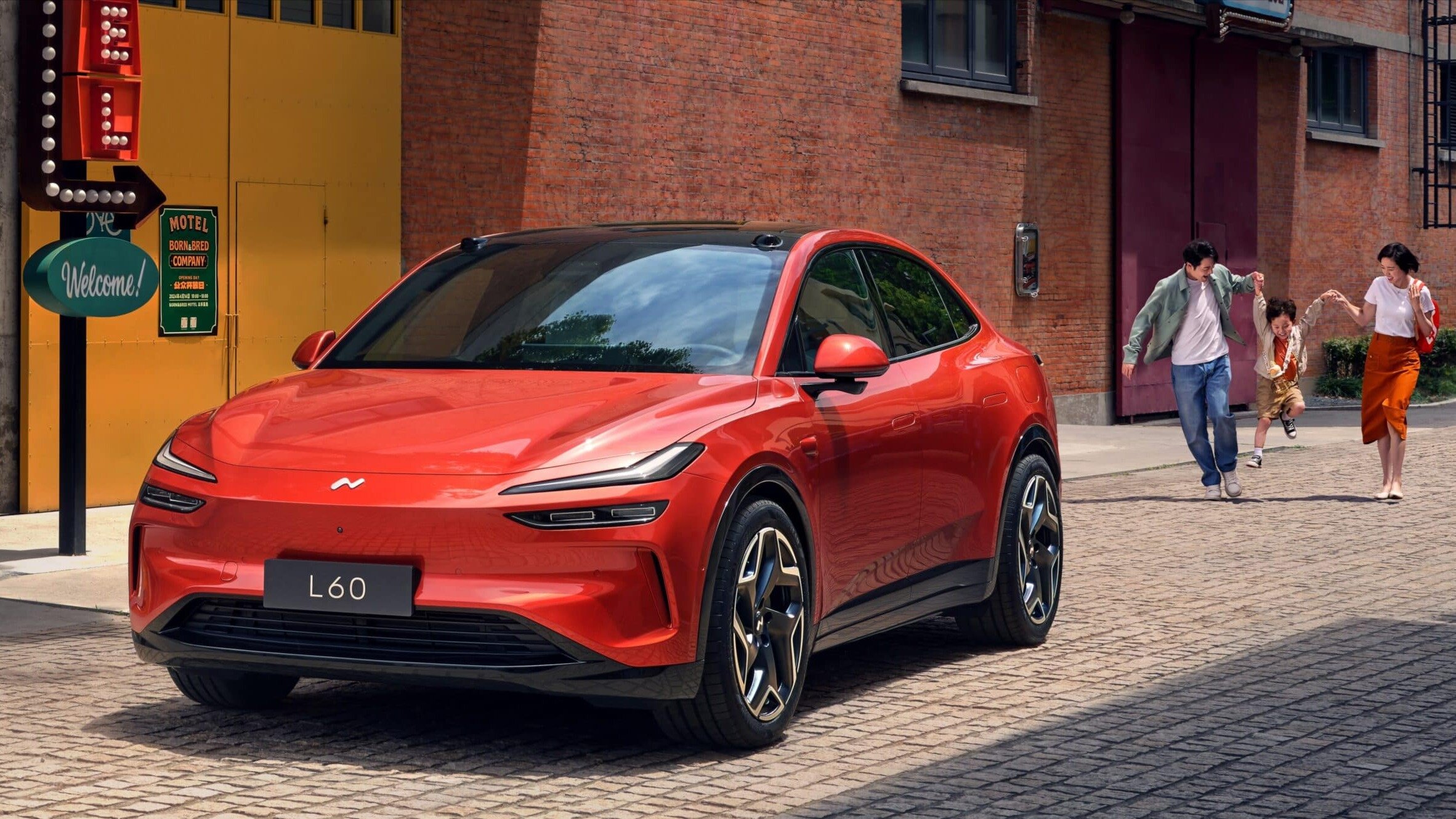 Компания Nio представила купеобразный электрокроссовер Onvo L60 с запасом хода 1000 километров
