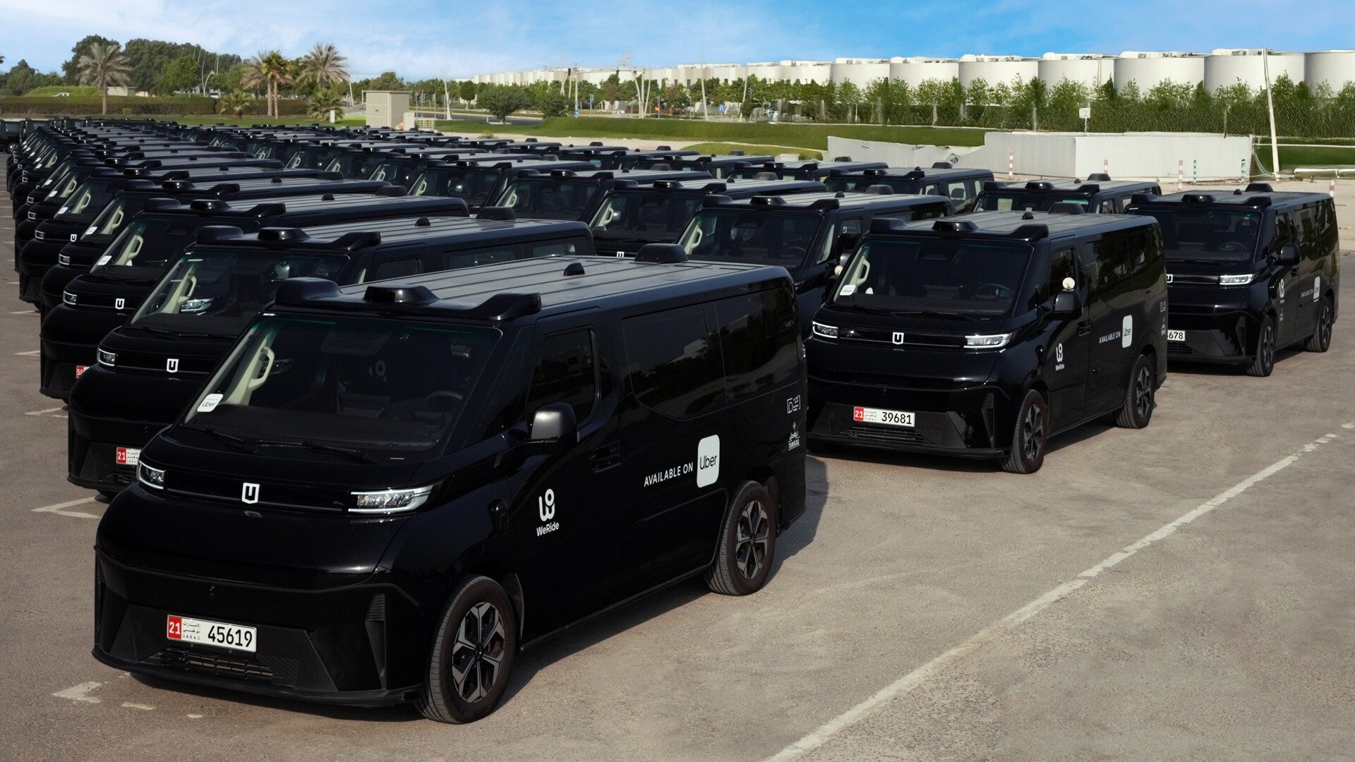 Uber запустил роботакси без водителей в Абу-Даби 