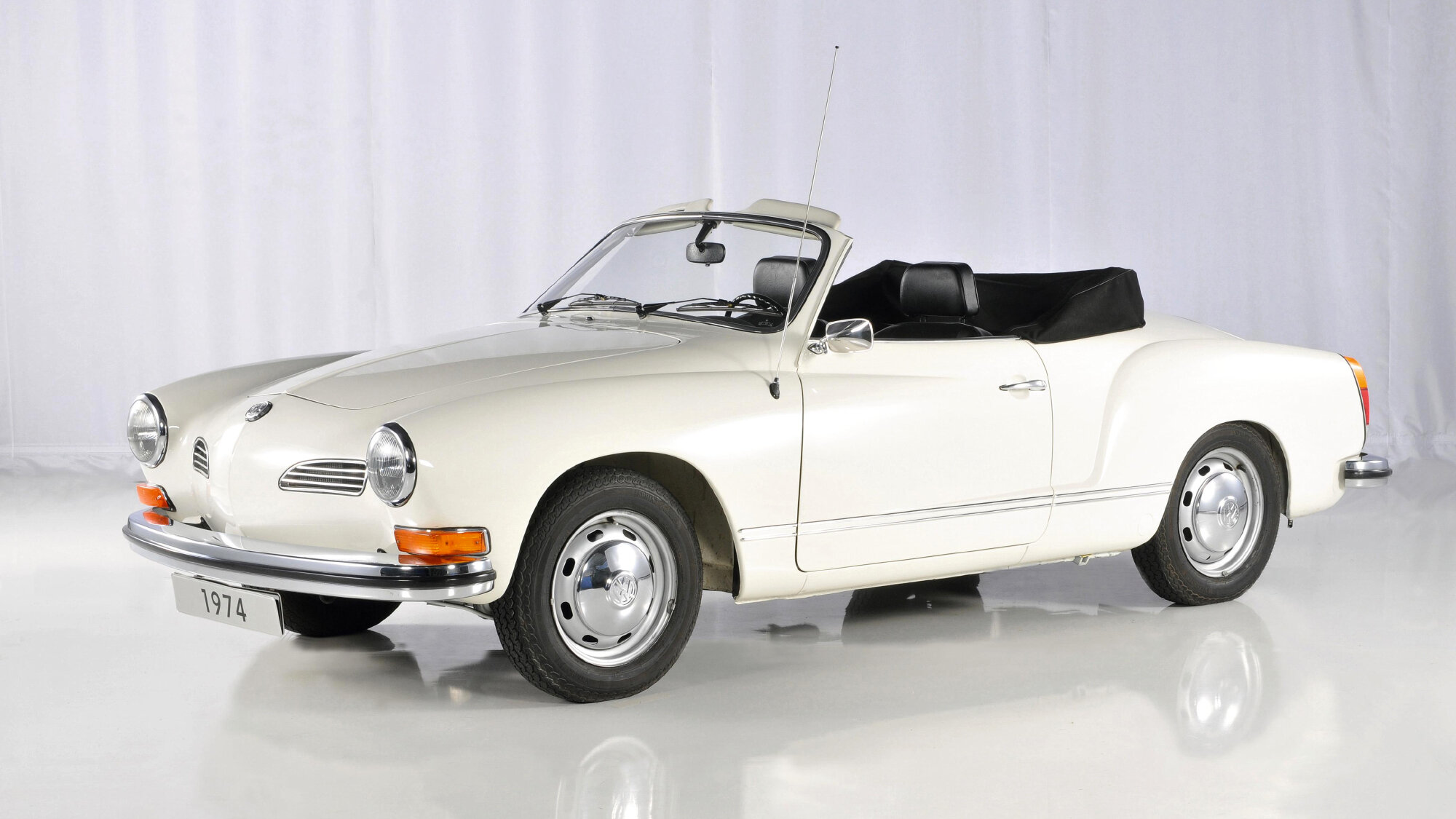Секретный «Жук», который хотел стать спорткаром: история Volkswagen Karmann Ghia