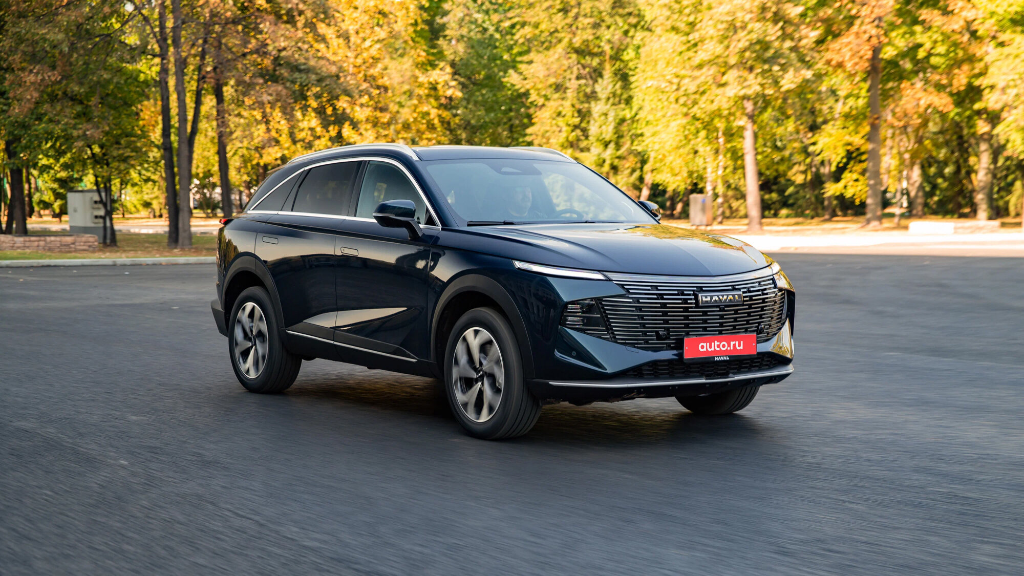 Топ-5 автомобилей дешевле трёх миллионов: рейтинг на основе тестов Авто.ру