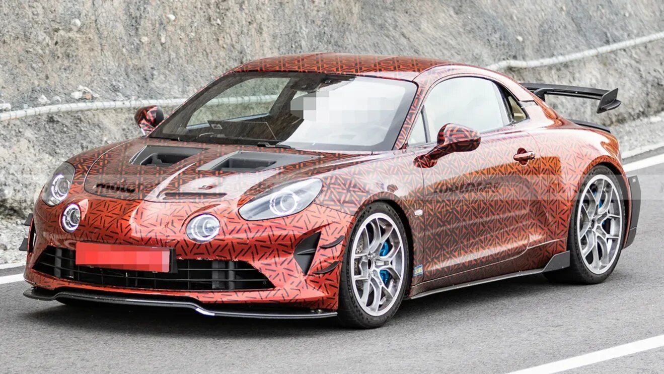 Марка Alpine простится с купе A110 экстремальной спецверсией