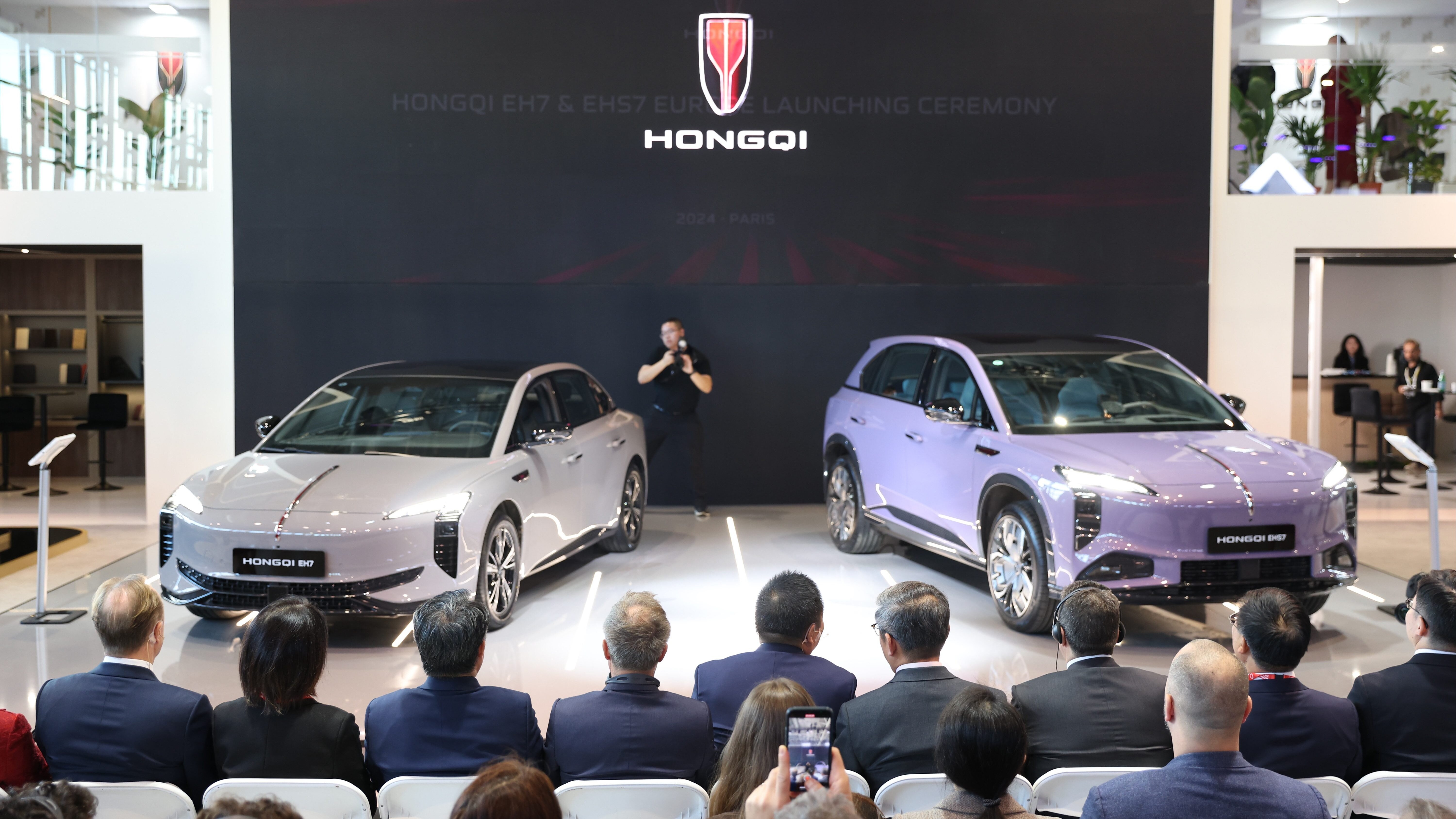 Новые электрокары Hongqi оказались в Европе гораздо дороже, чем в Китае