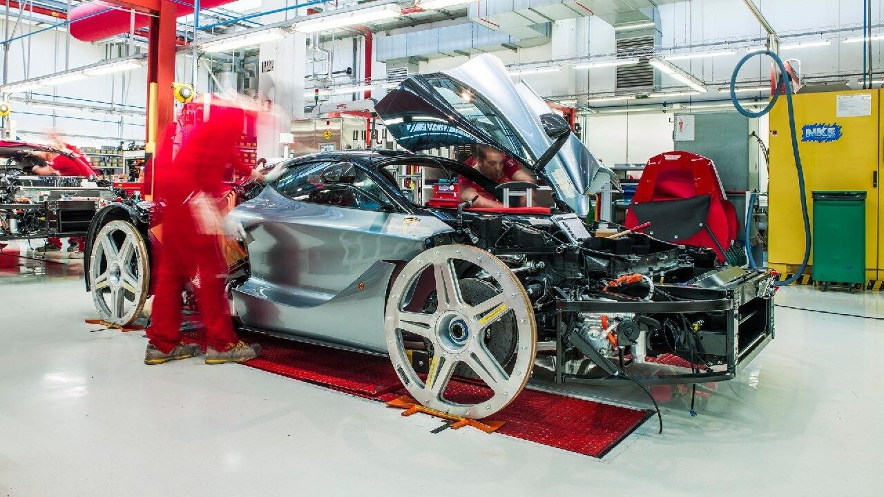 Ремонт LaFerrari оценили в стоимость нового суперкара