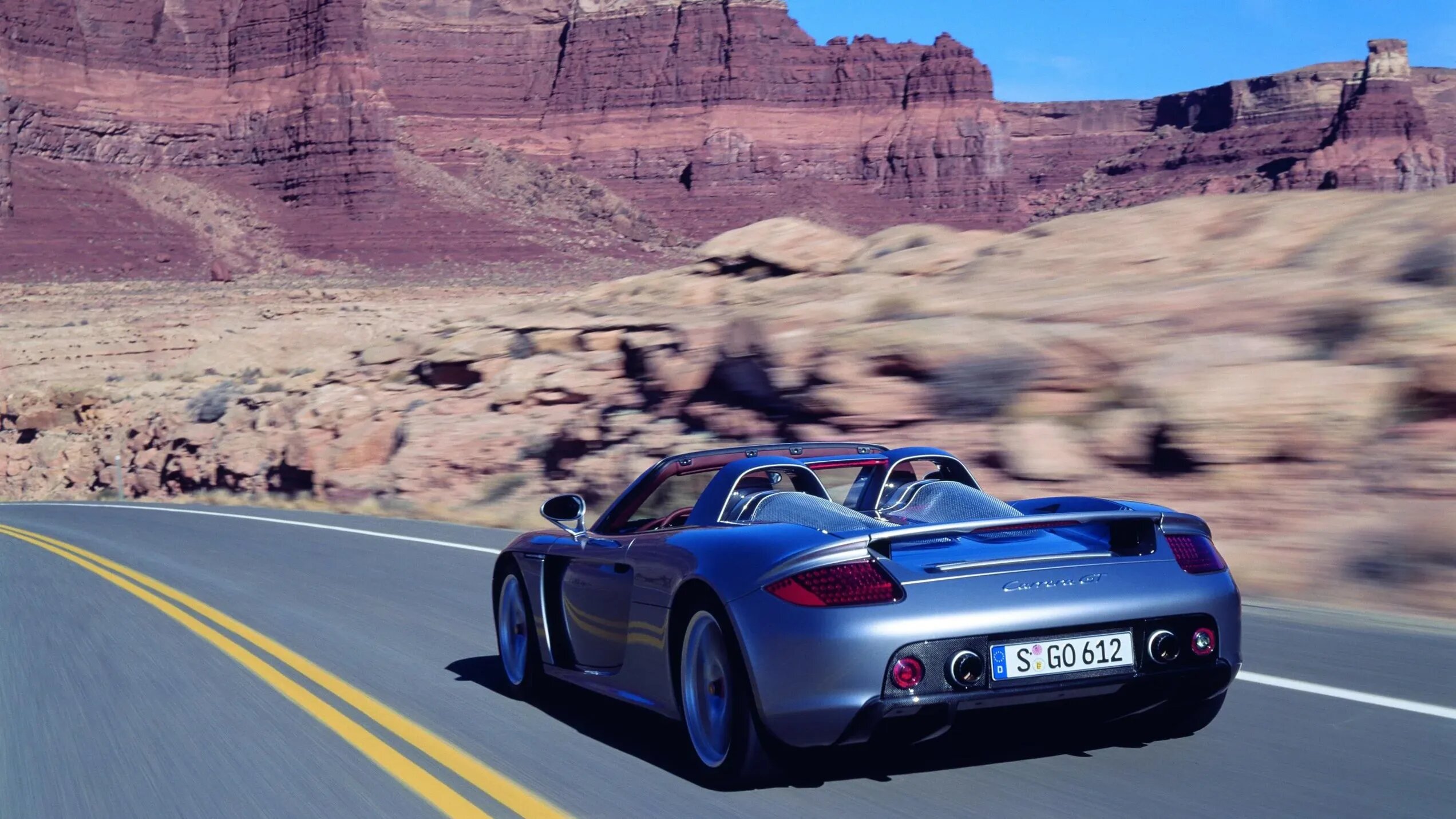 Владельцы Porsche Carrera GT почти год ждут ремонта по отзывной кампании