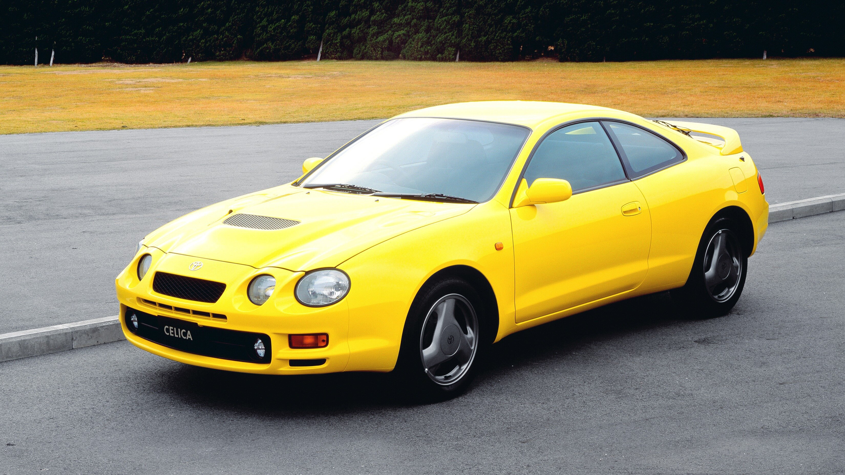 Возрождённая Toyota Celica получит полный привод