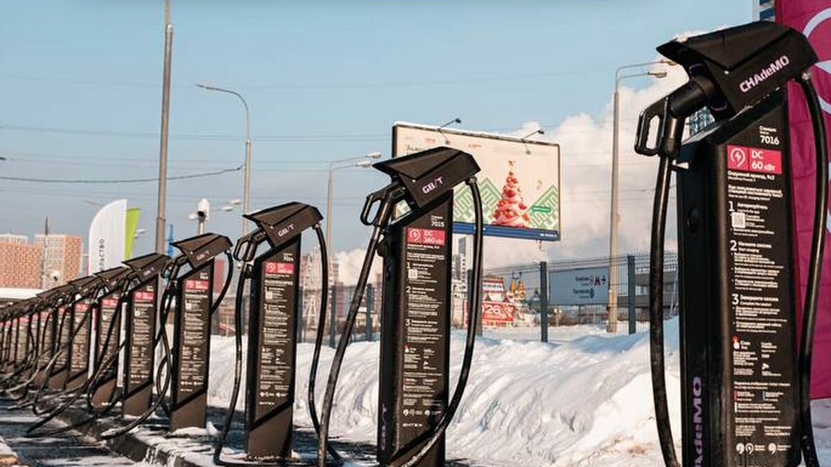 В Москве открыли второй зарядный хаб для электрокаров