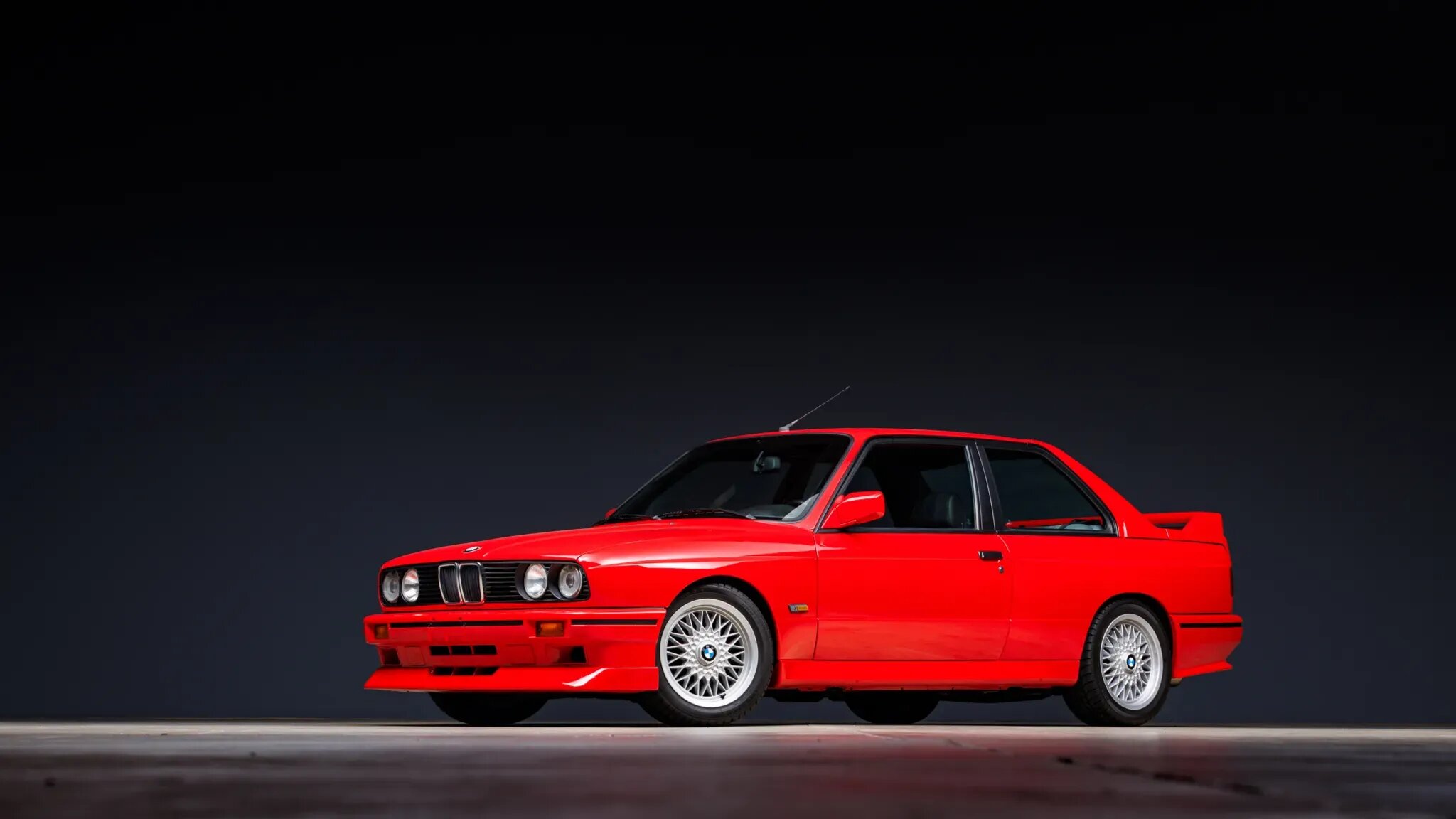 Редкий BMW M3 из 80-х в состоянии «почти как новый» уйдёт с молотка