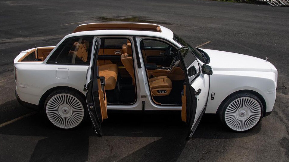 Американскому рэперу построили пикап Rolls-Royce в стиле ландоле от Maybach