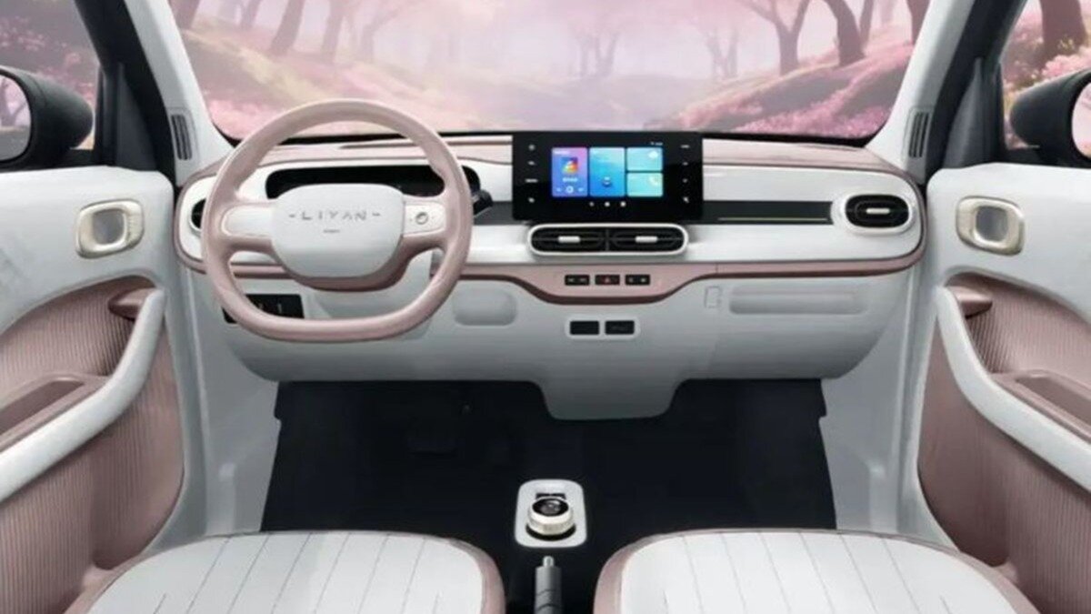 Электромобиль за 5 тысяч долларов от Geely: рассекречен интерьер