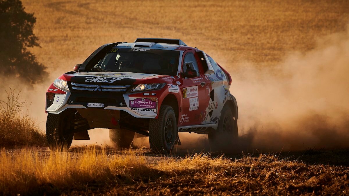 Mitsubishi Eclipse Cross превратили в гоночного монстра