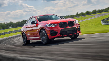 Скажи «сы-ы-ыр!» Первый тест заряженных кроссоверов BMW X3/X4 M Competition