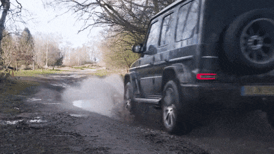 Гелик против Suzuki Jimny: кто круче на бездорожье