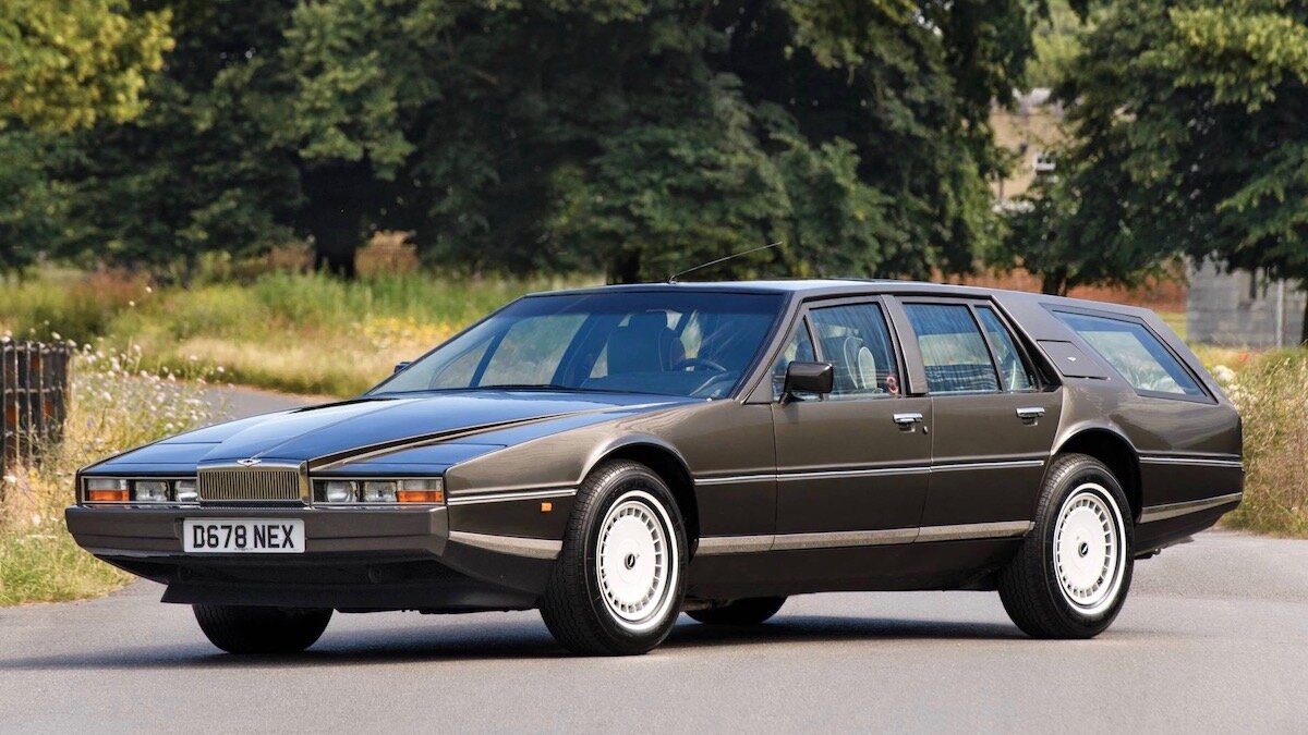 Редкий универсал Aston Martin Lagonda продадут на аукционе