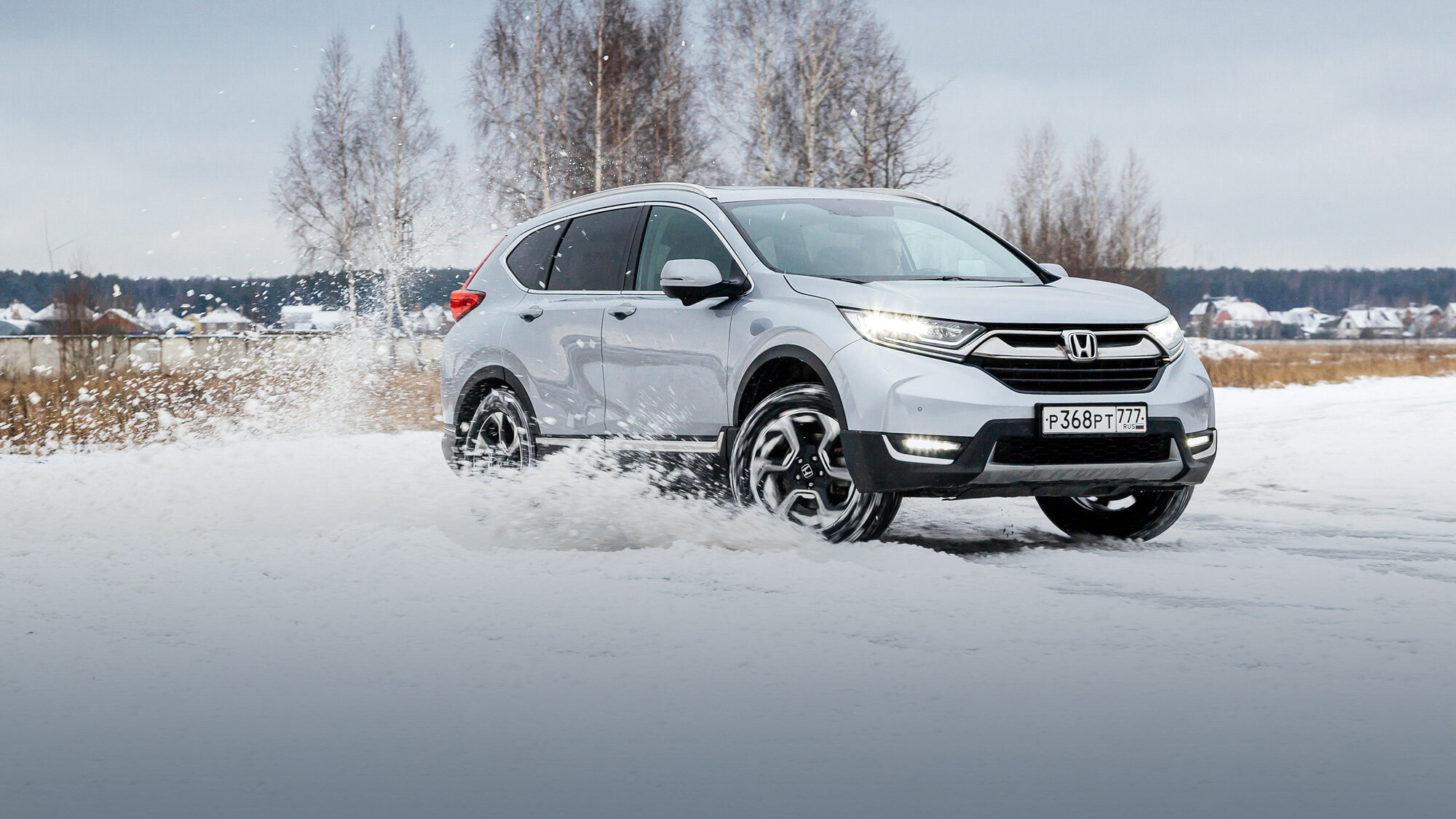 Хроники человека-невидимки: Honda CR-V, подробный тест