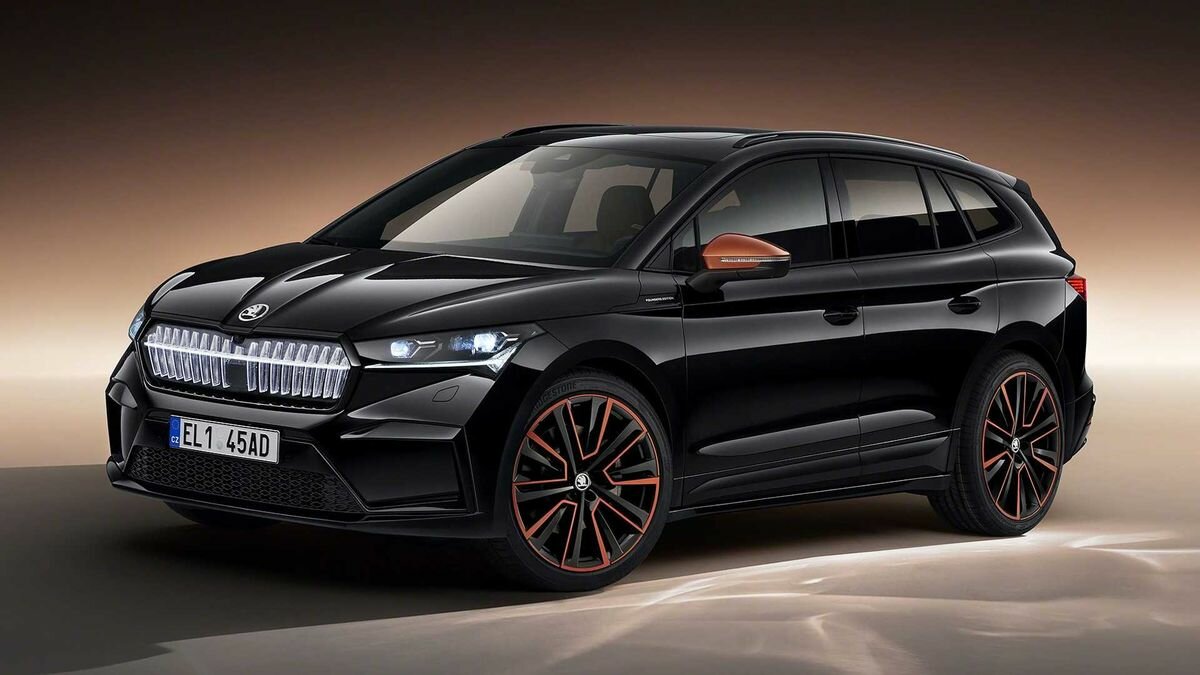 Skoda представила первый серийный электромобиль — кроссовер Enyaq iV