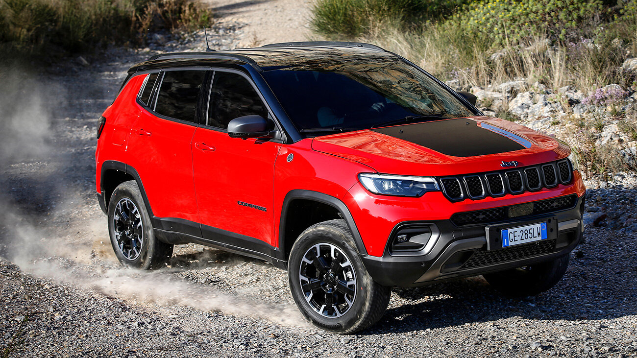 Представлен обновлённый Jeep Compass для Европы: новое «лицо» и автопилот 2-го уровня