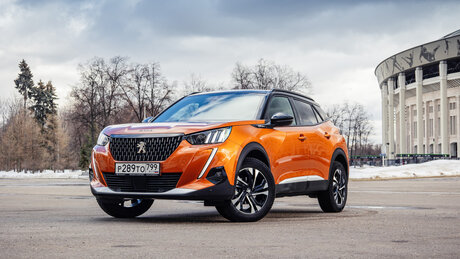 Не первой необходимости. Все плюсы и минусы Peugeot 2008: подробный тест