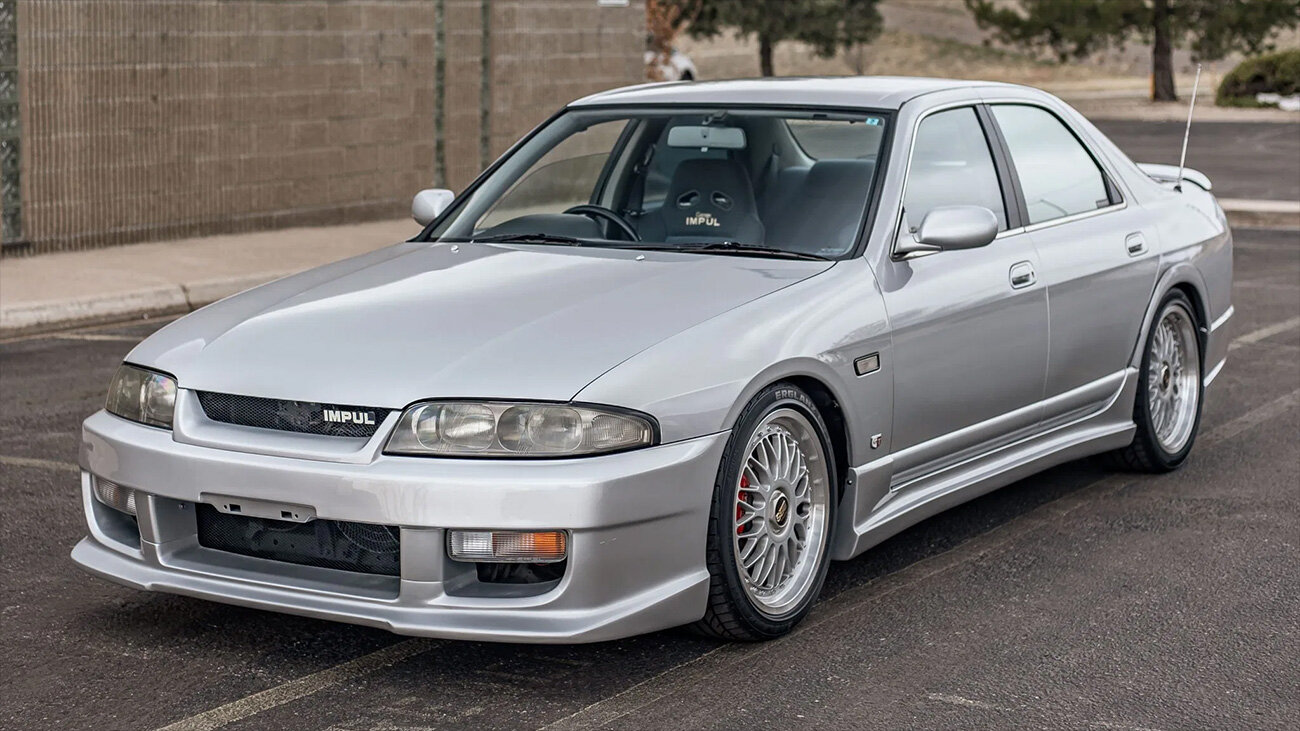 В США продали очень редкий Nissan Skyline GT-R: это седан
