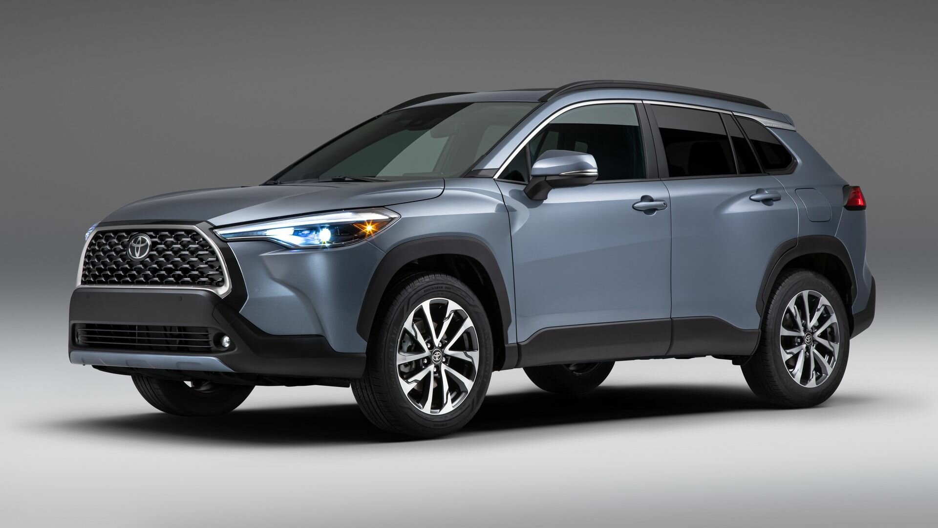 Загадочный кроссовер Toyota для США оказался полноприводной Короллой