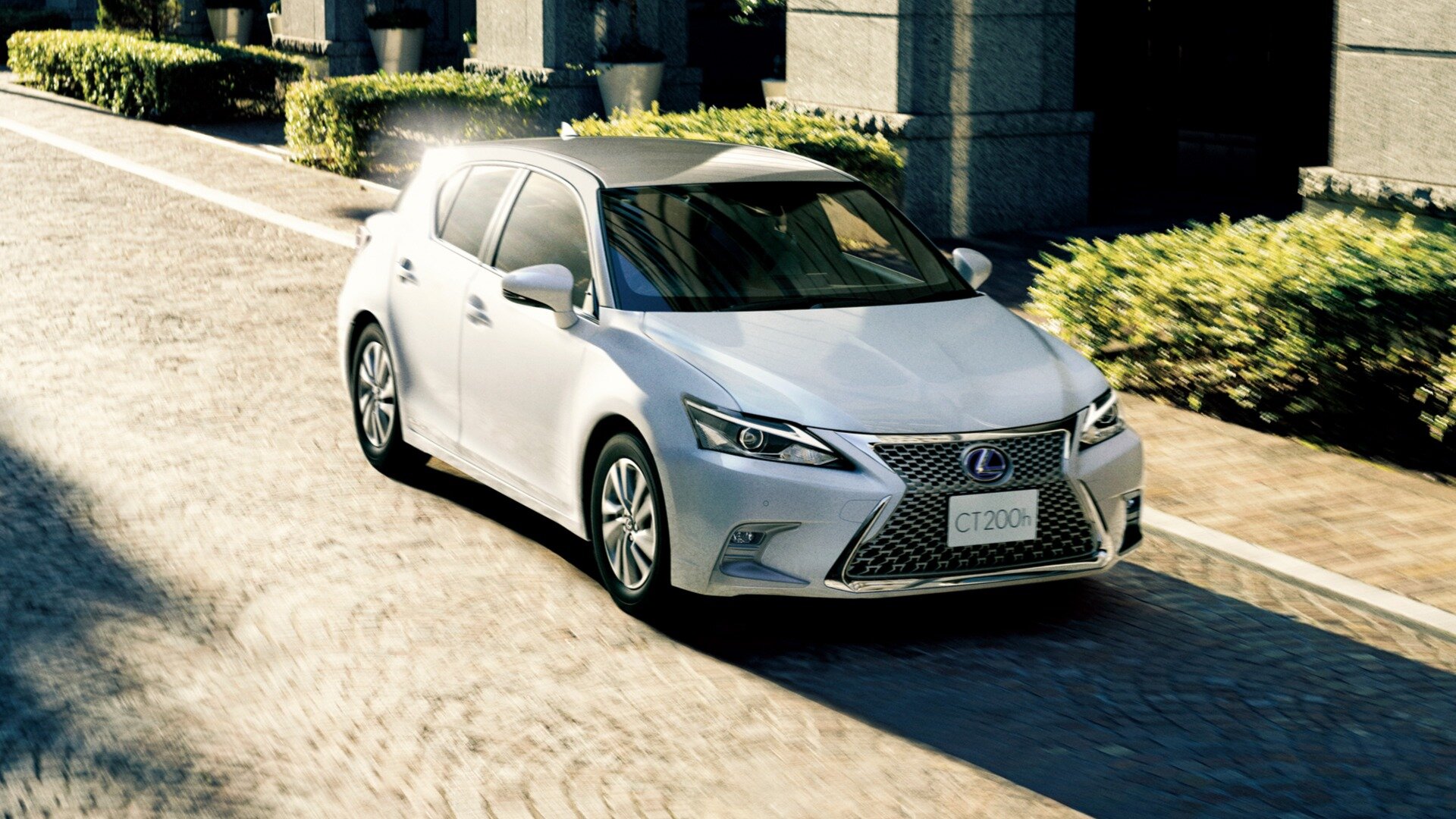 Небольшой хэтчбек Lexus CT может вернуться как электрический кроссовер
