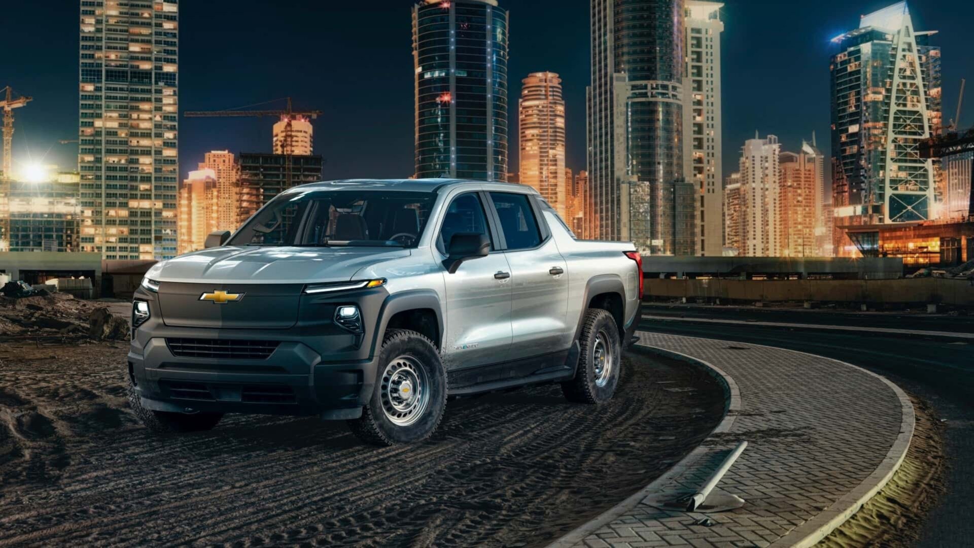 Chevrolet Silverado EV превзошёл ожидания GM, став чемпионом по запасу хода