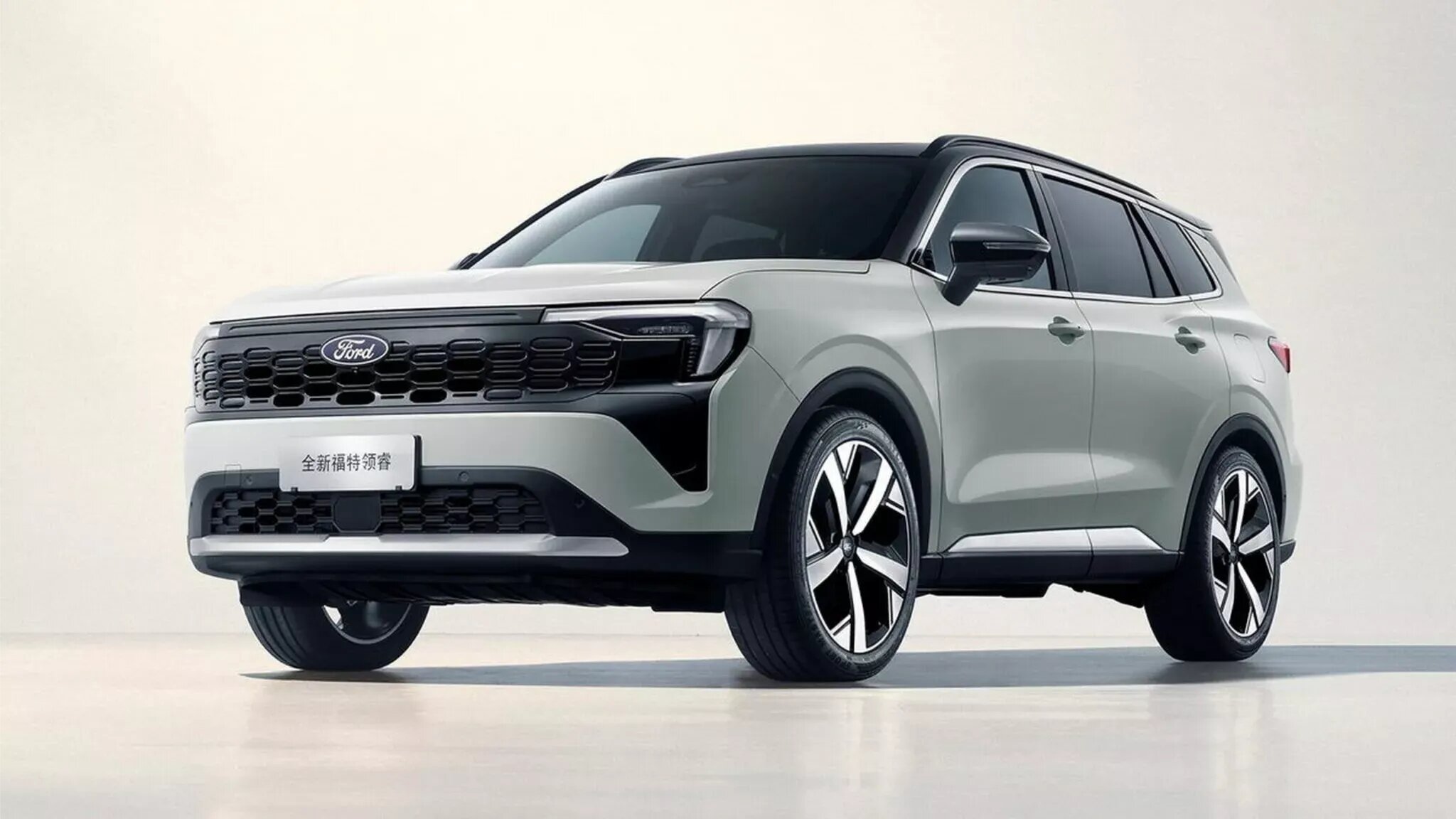 Ford обновил доступный кроссовер Equator Sport для Китая