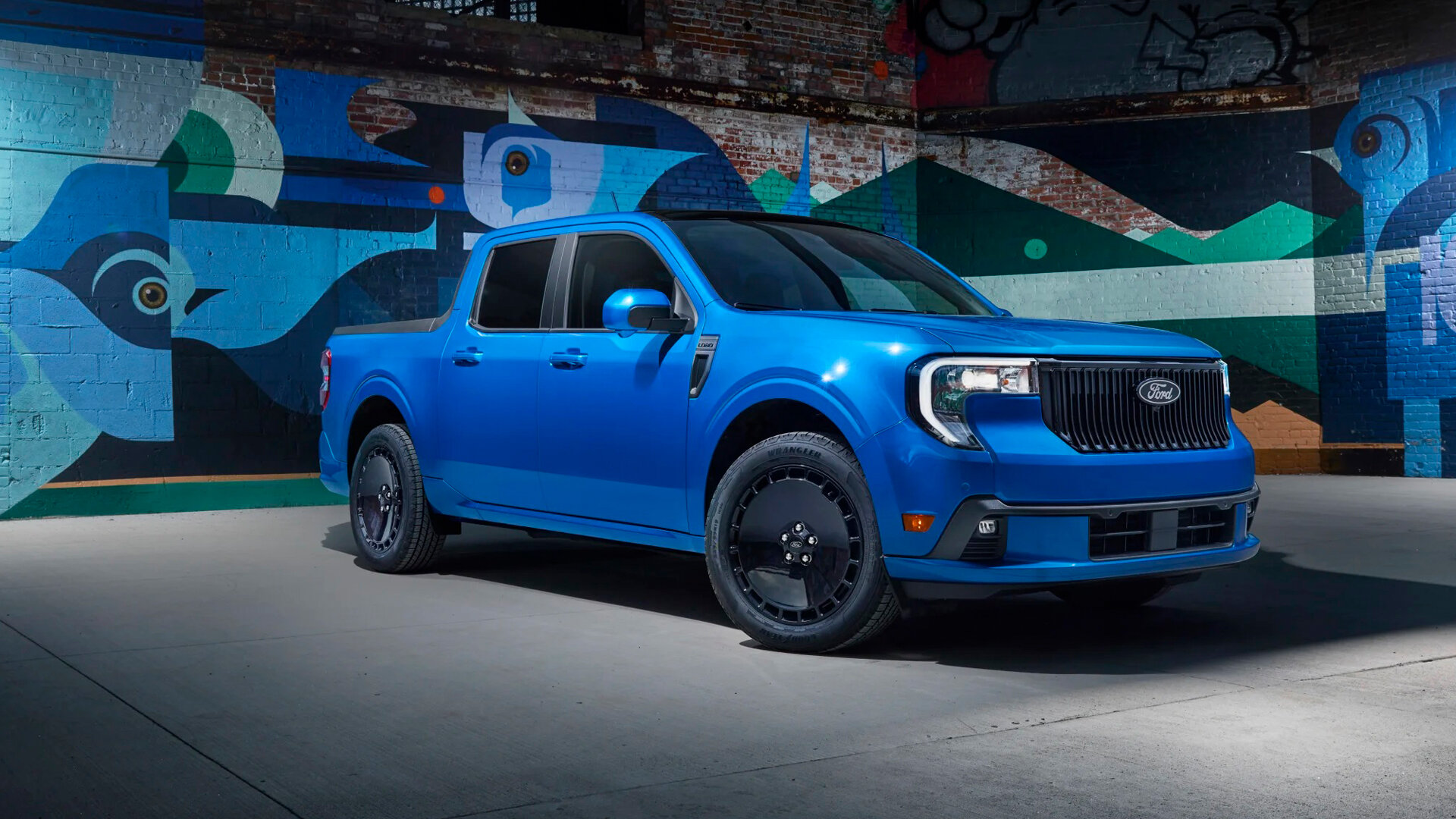 Ford представил спортивный пикап для асфальта Maverick Lobo