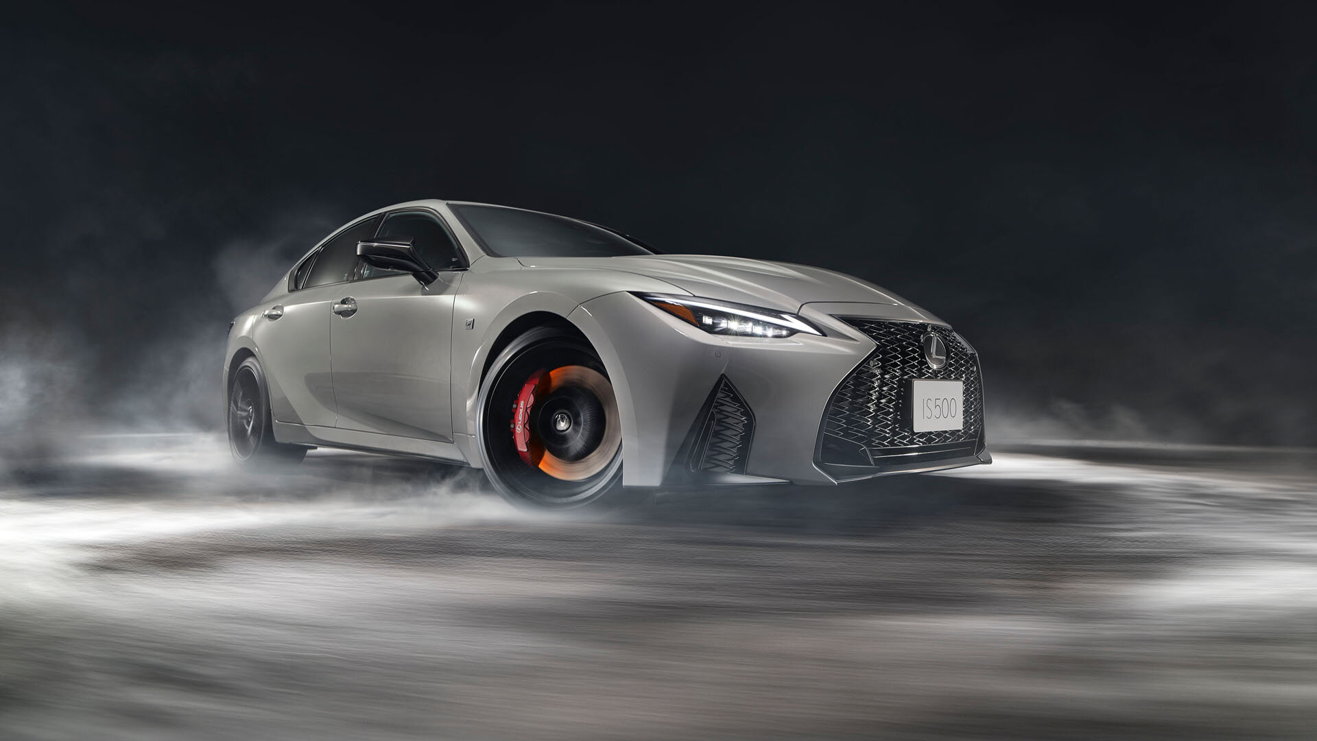 Lexus IS с V8 получит в Японии спецверсию Climax Edition