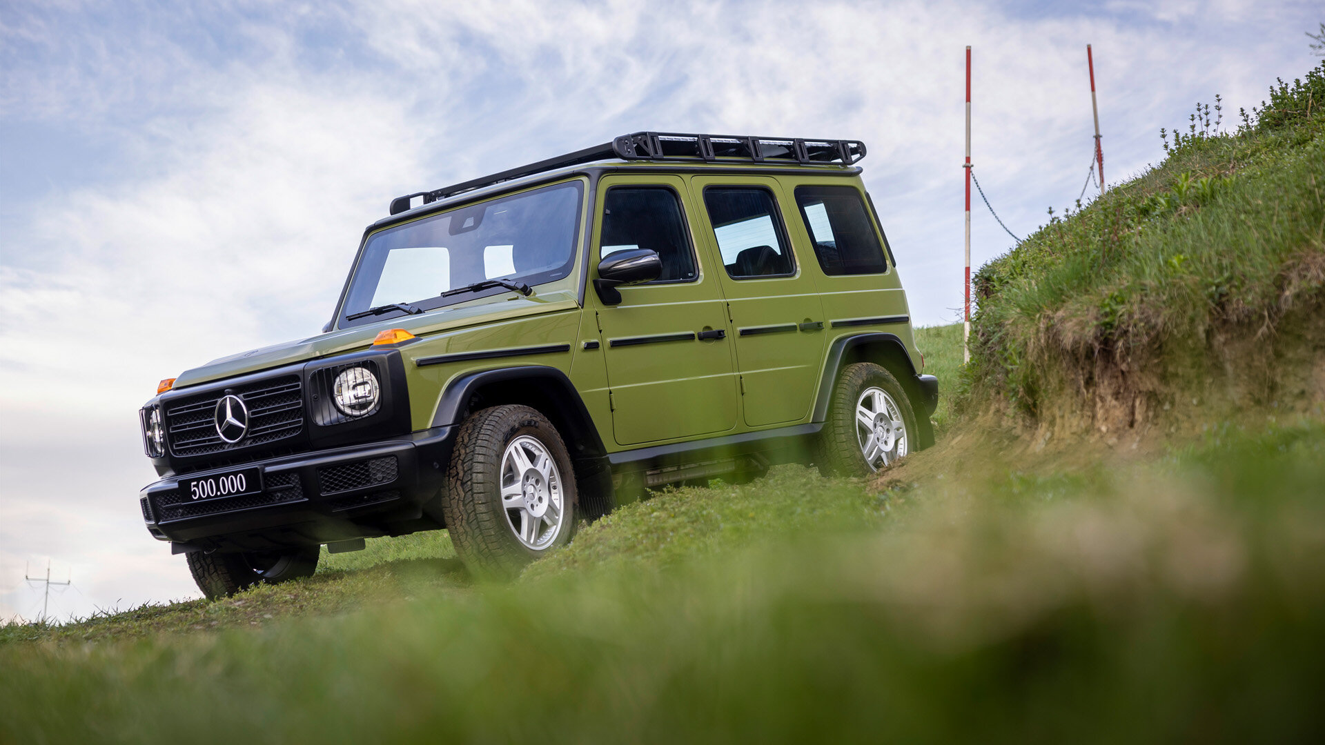 Mercedes-Benz выпустил 500-тысячный Гелендваген — он похож на внедорожник из 1980-х