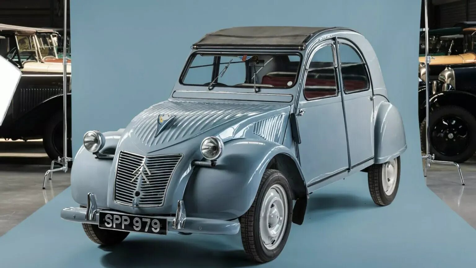 Культовый Citroen по прозвищу «Гадкий утёнок» возродят