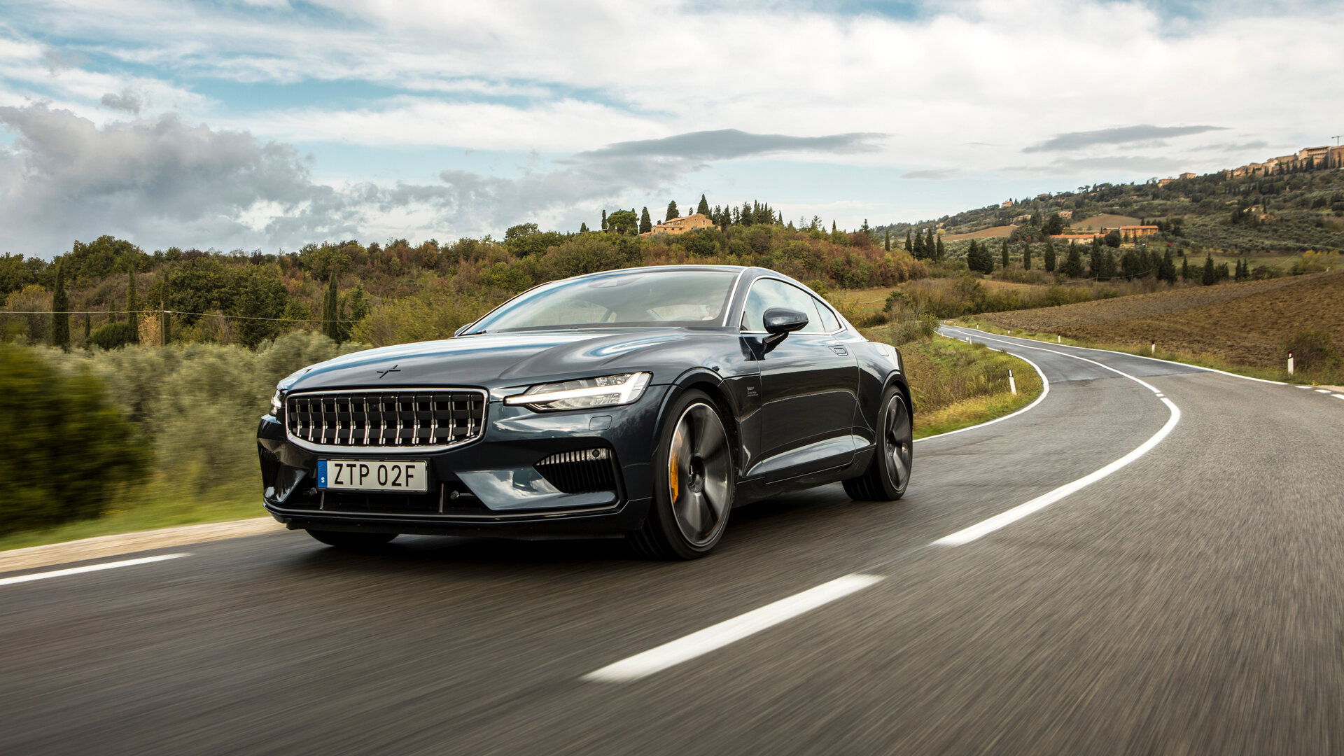 Гибриды Polestar 1 могут загореться из-за перегрева батареи