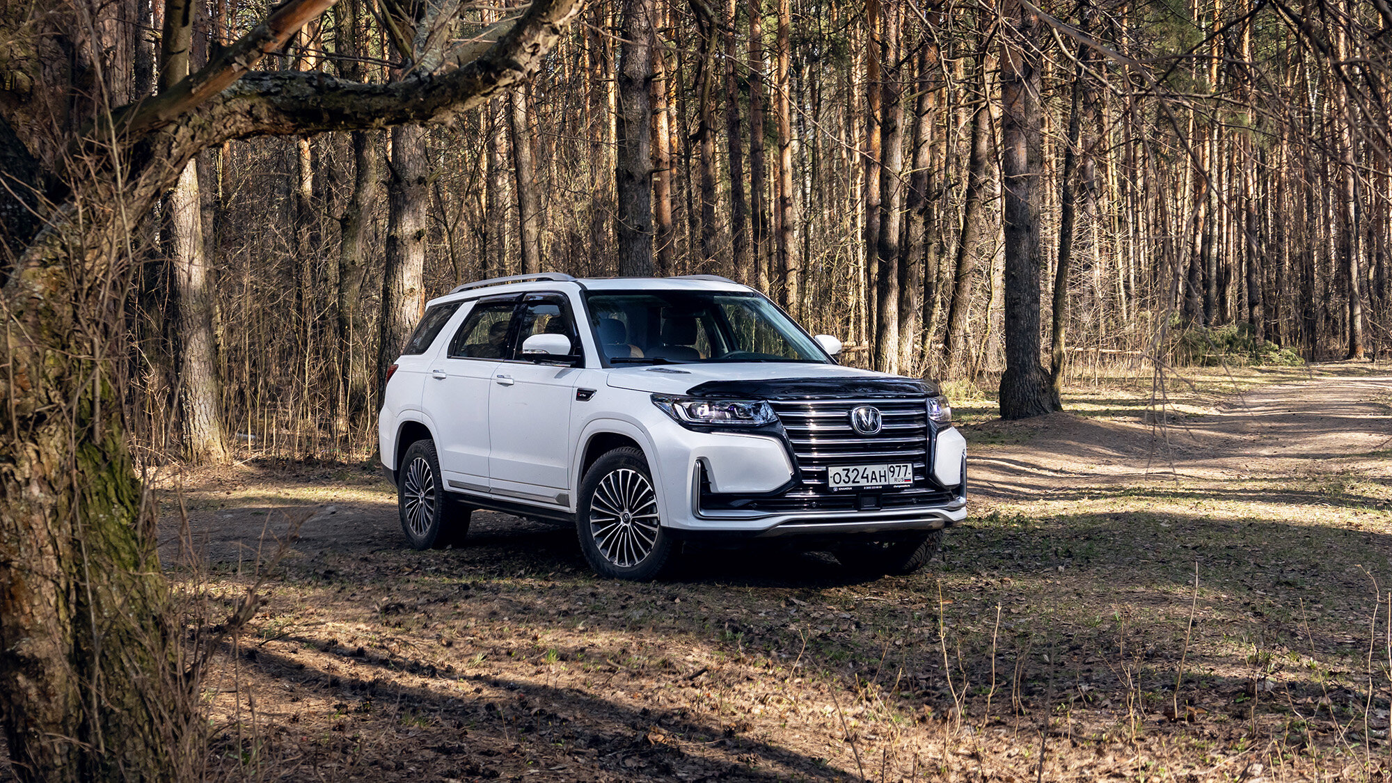 Первый тест Changan СS95: огромный, но недорогой семейный кроссовер