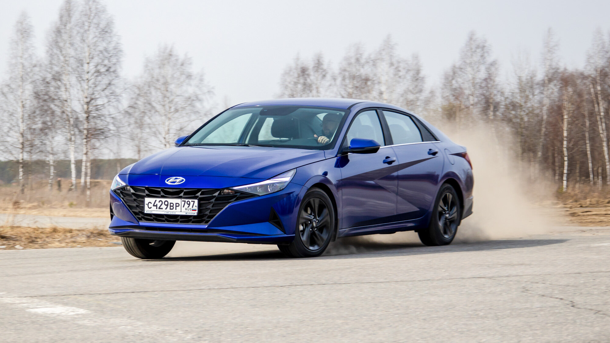 Ближе к делу. Все плюсы и минусы Hyundai Elantra: подробный тест-драйв