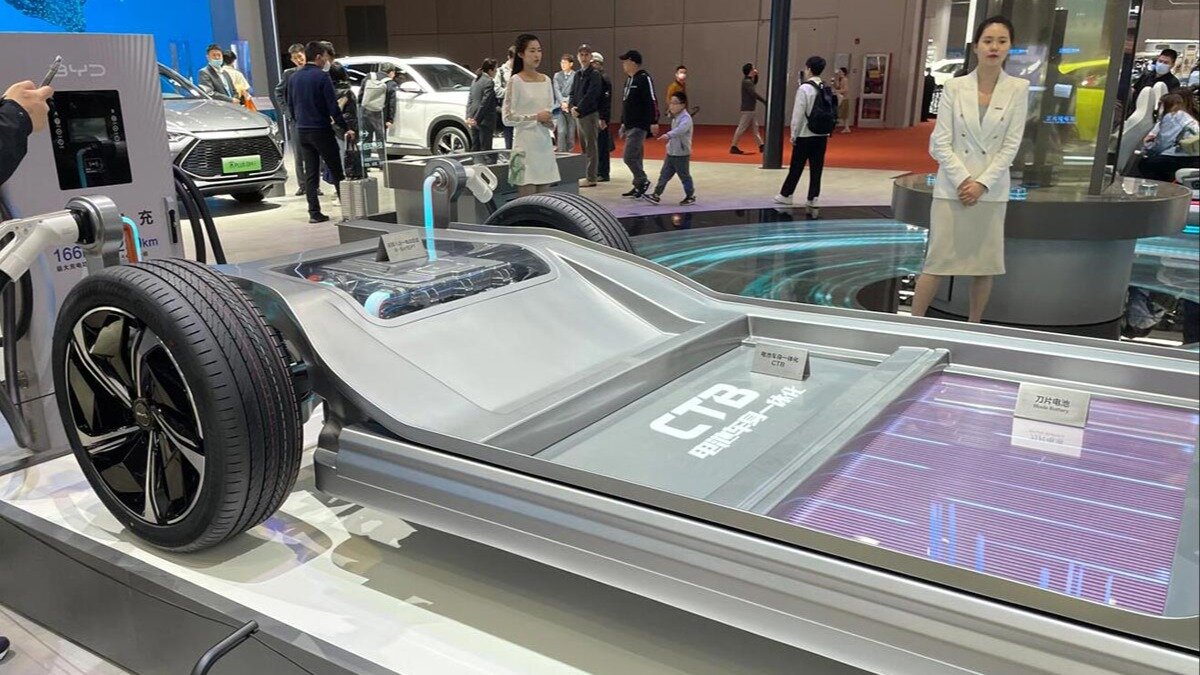 BYD и CATL готовят батареи для электрокаров, заряжающиеся с 10 до 80 процентов за 10 минут
