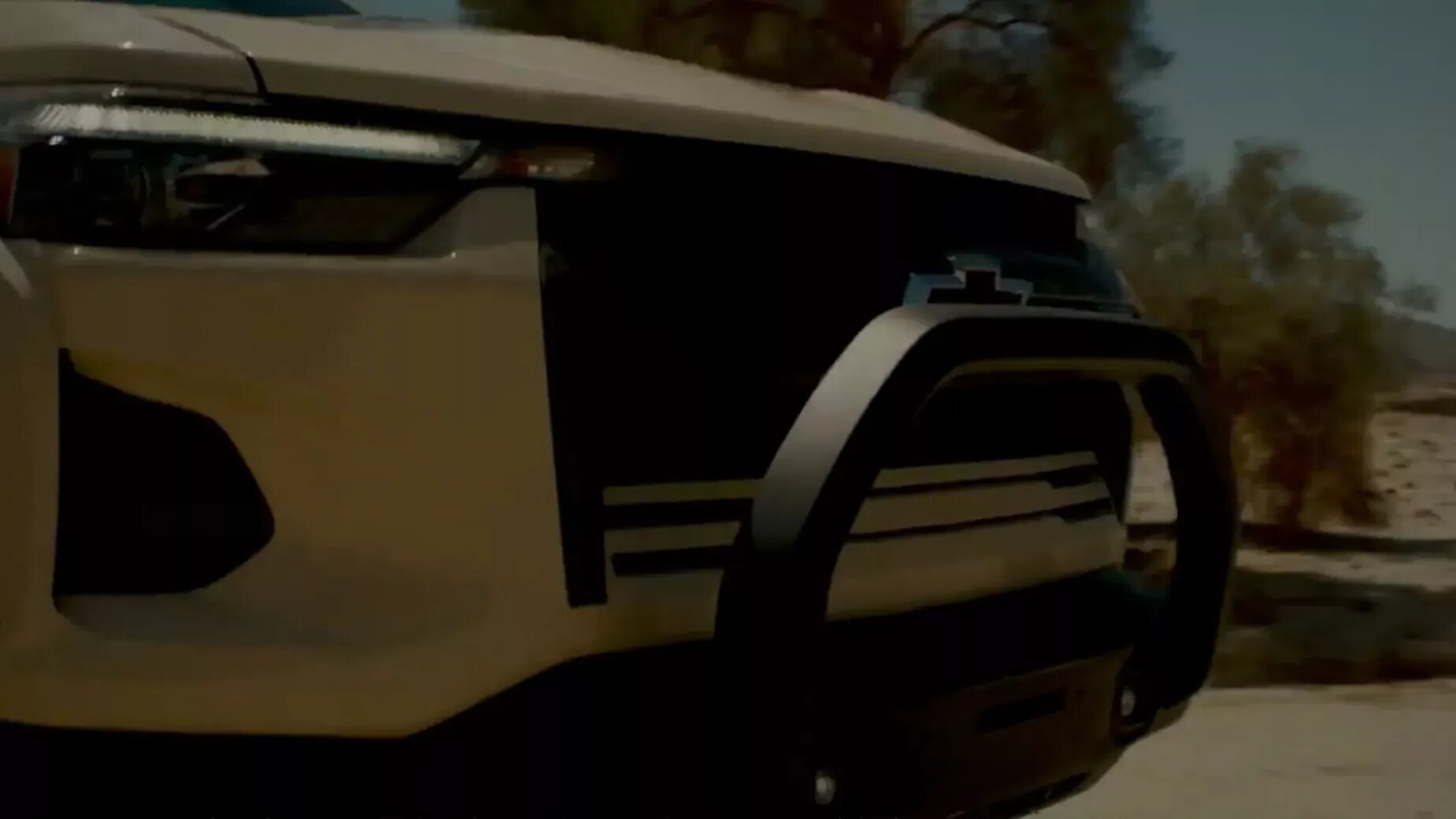 Компания Chevrolet показала на видео небольшой, но суровый пикап