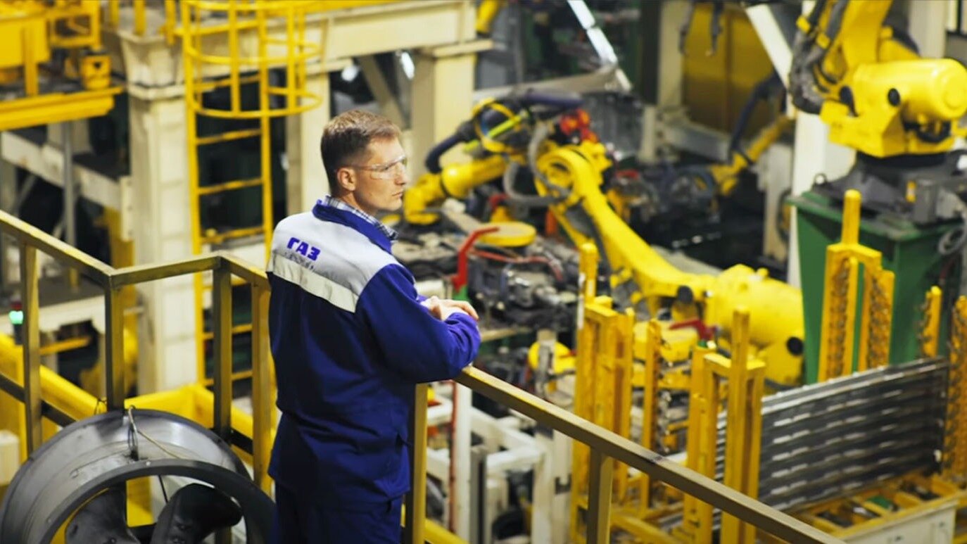 ГАЗ и КамАЗ перейдут на сокращённую рабочую неделю