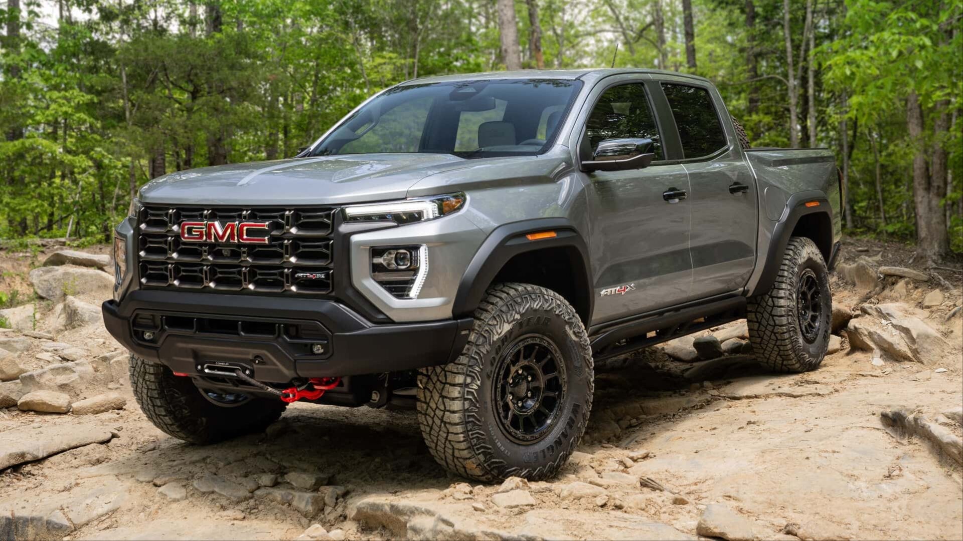 Роскошный пикап GMC Canyon получил особо внедорожную версию с 310-миллиметровым клиренсом