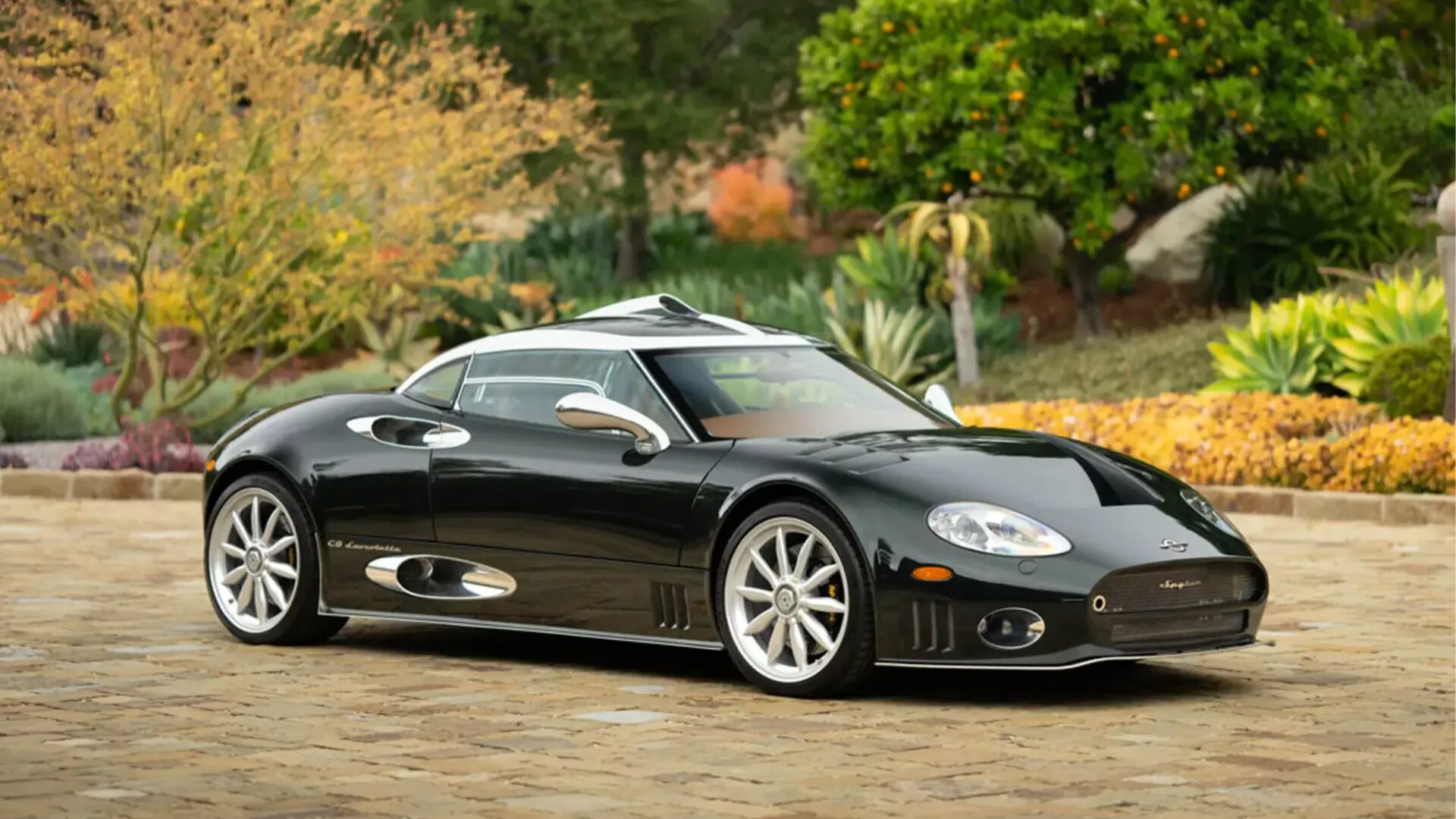 На аукционе продадут суперкар Spyker C8 Laviolette с самым скромным пробегом