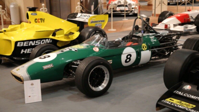 Воры не смогли угнать гоночный Brabham из-за механической коробки передач