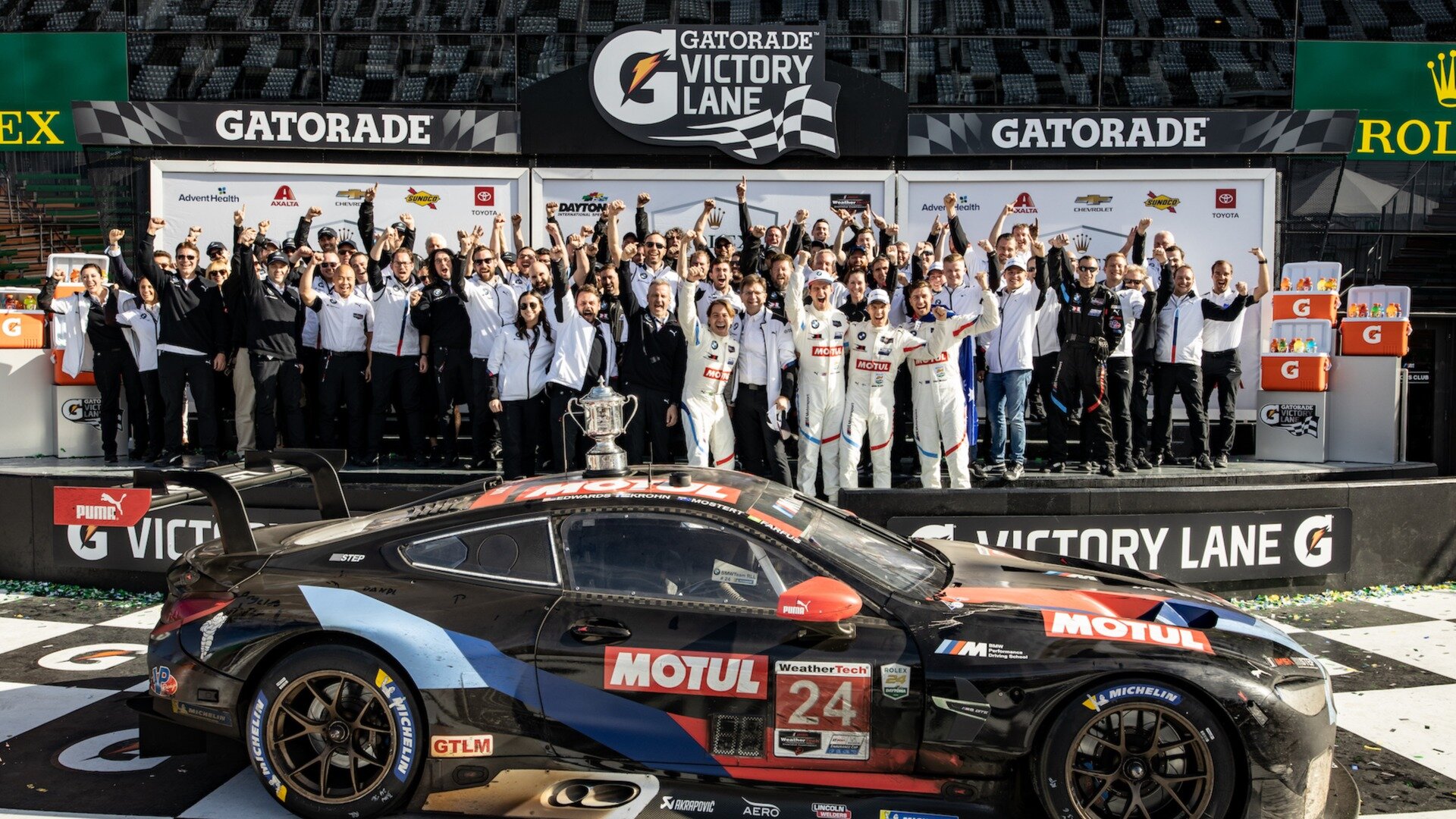 Выигравший 24-часовой марафон в Дайтоне BMW M8 GTE продадут в частные руки