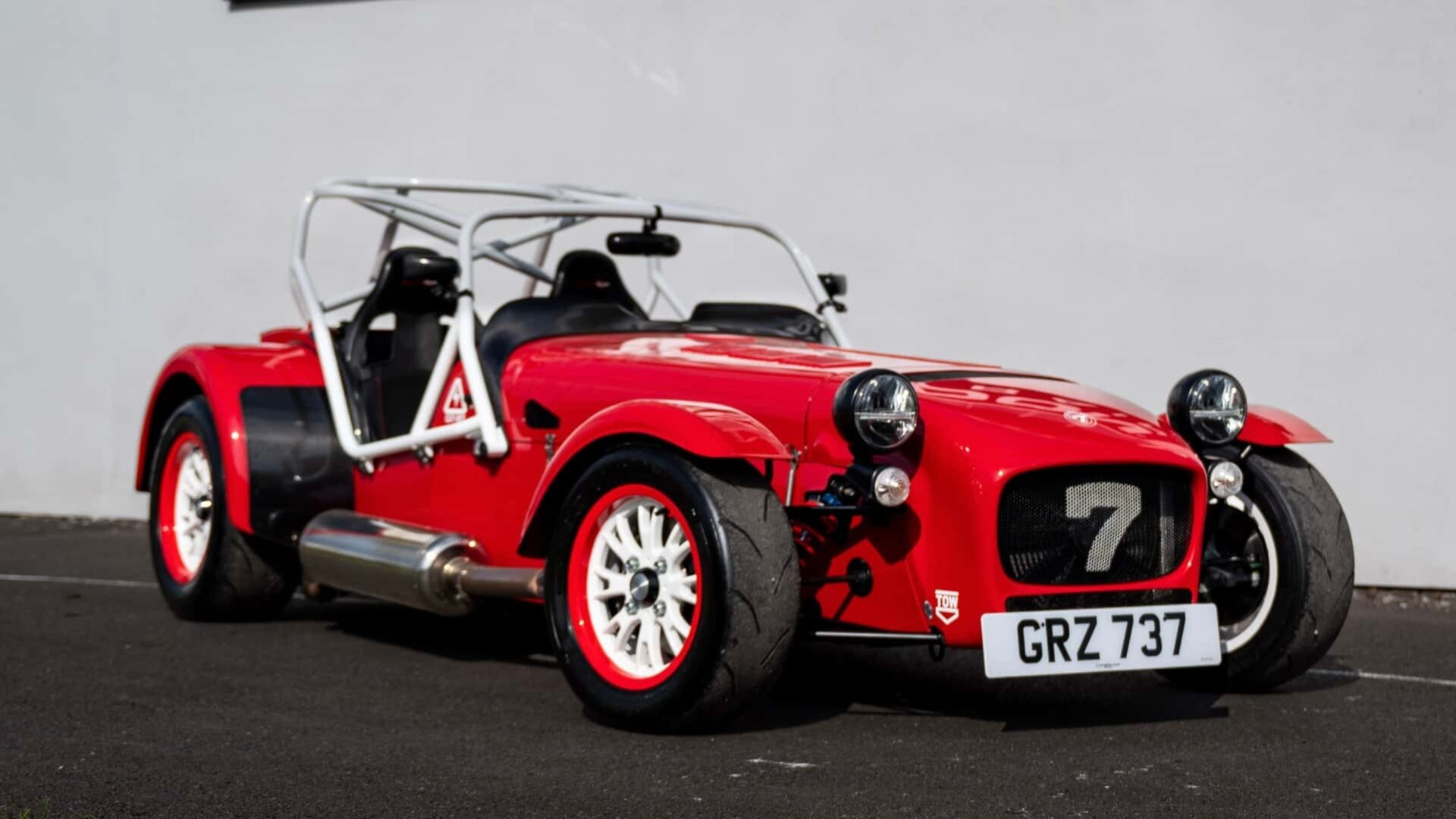 Британская марка Caterham показала электрический концепт EV Seven