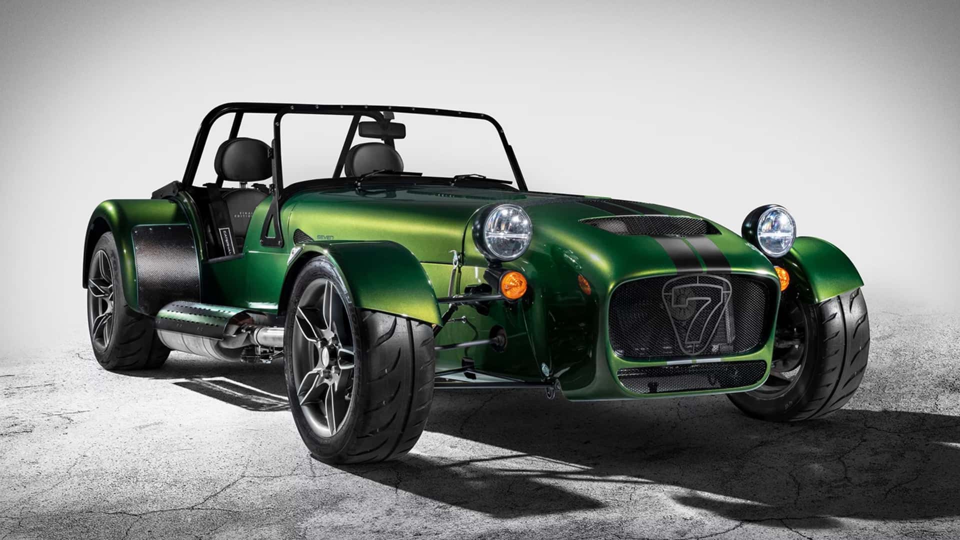 Caterham простится с атмосферными родстерами Seven спецверсией