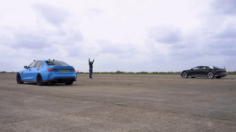 Электрокар Lucid Air выставили в дрэге против доработанного BMW M3
