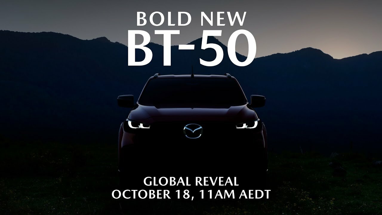 Обновлённый пикап Mazda BT-50: первый тизер и дата премьеры