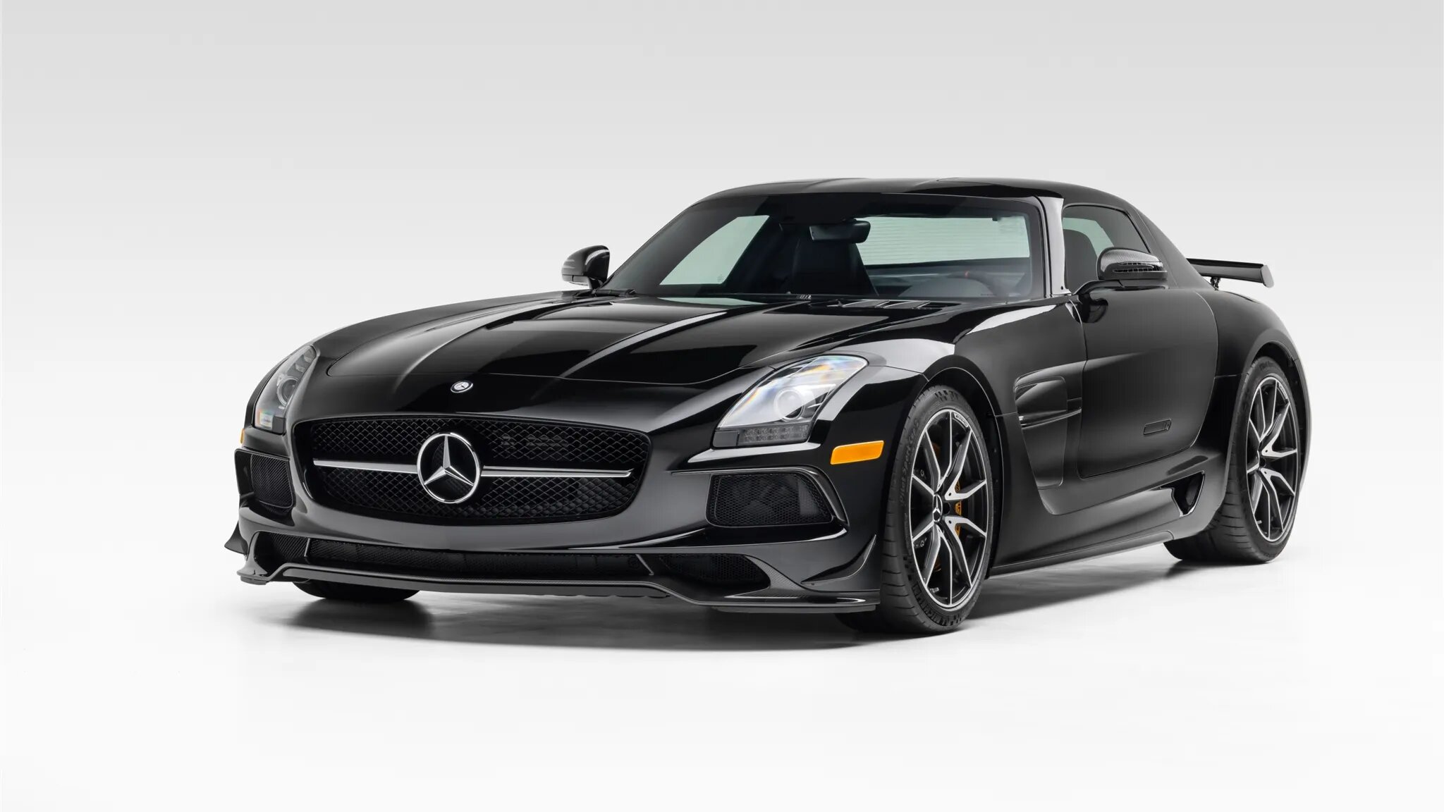 Mercedes-Benz SLS AMG Black Series не захотели продать за рекордную цену