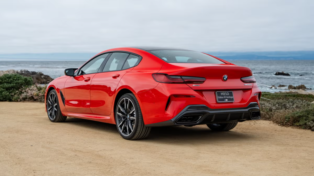 Спецсерию BMW M850i Edition M Heritage посвятили классическому купе 8 серии 