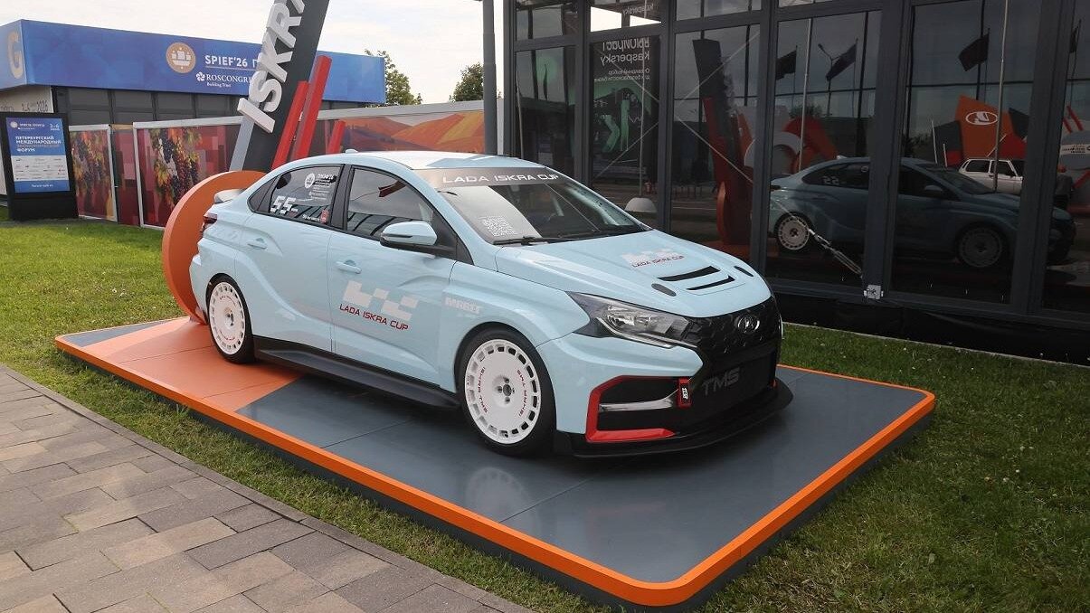Турбированные 218-сильные «Искры» поедут в монокубке Lada Iskra TMS