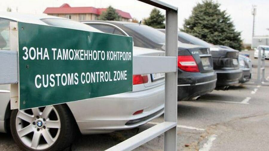 Льготная растаможка автомобилей может появиться в России