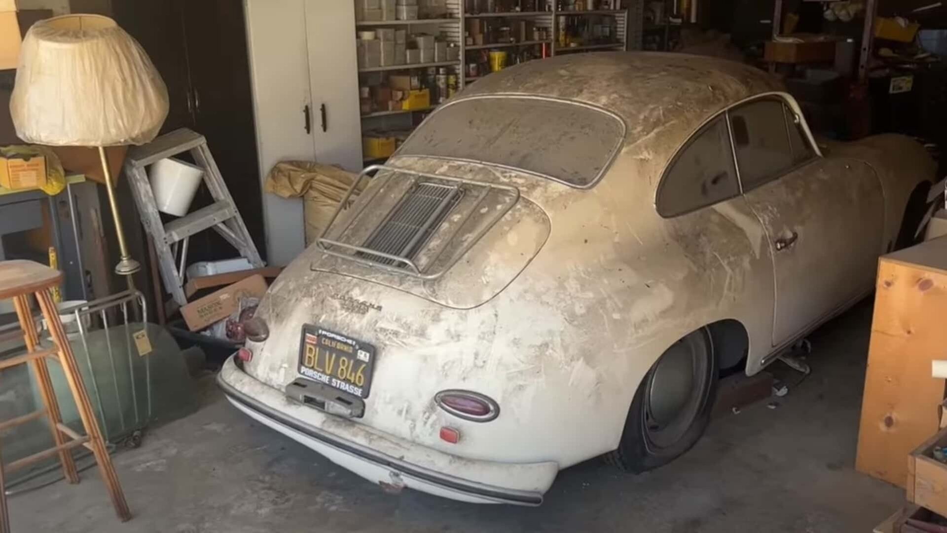 В калифорнийском сарае нашли Porsche 356, простоявший там почти 40 лет